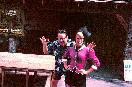 Mammy Yokum had a pretty hot li'l bod.  That man behind her is P.D. Gathright, who was once an end man with a minstrel show.  I think the joke of this pictue is that they both smoked pipes.