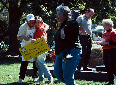 Glen Chamblee wins Dumas Catfish Cook-Off, October 2003.